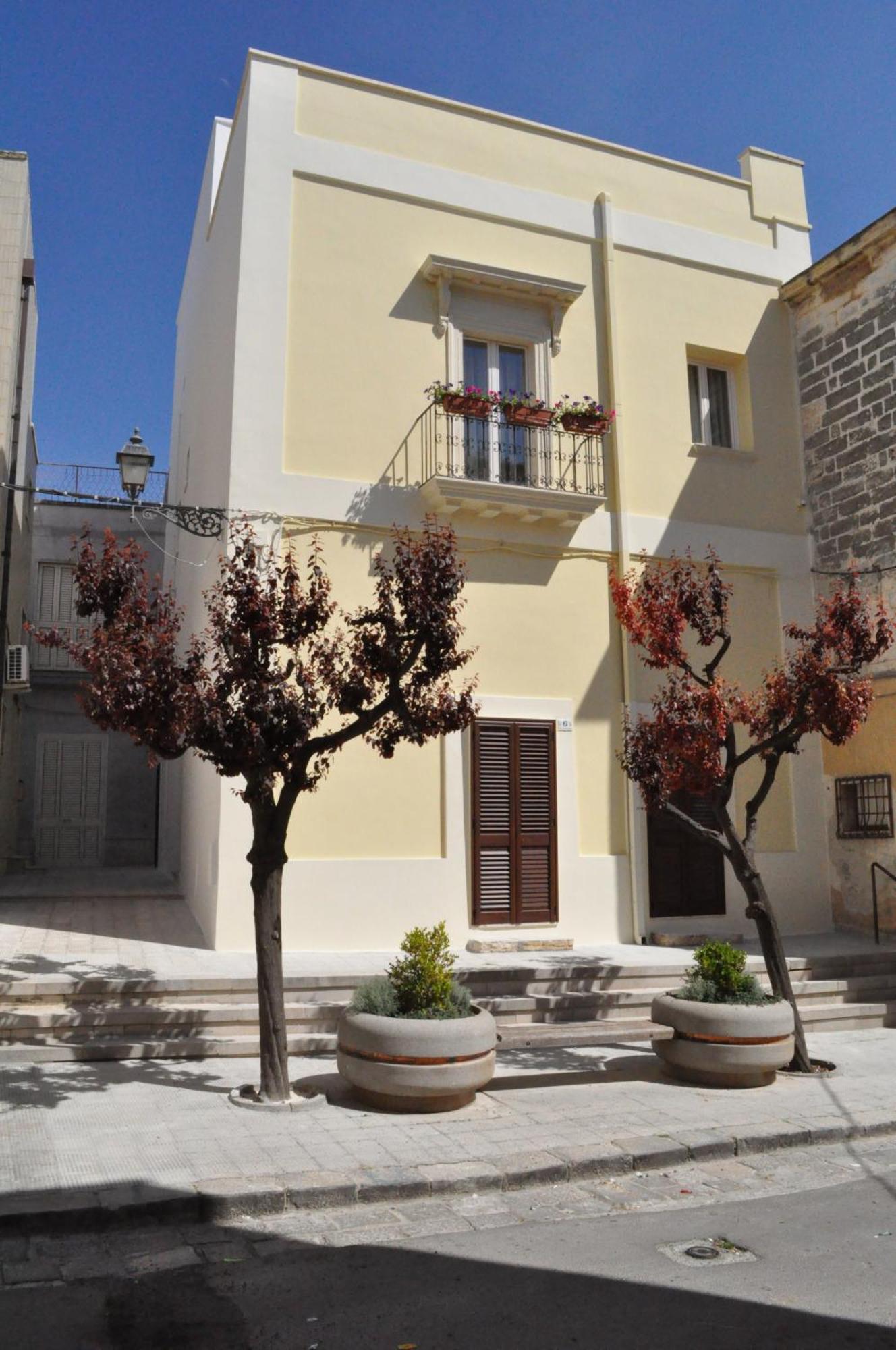 B&B Corte Regina Esther Veglie Exterior photo