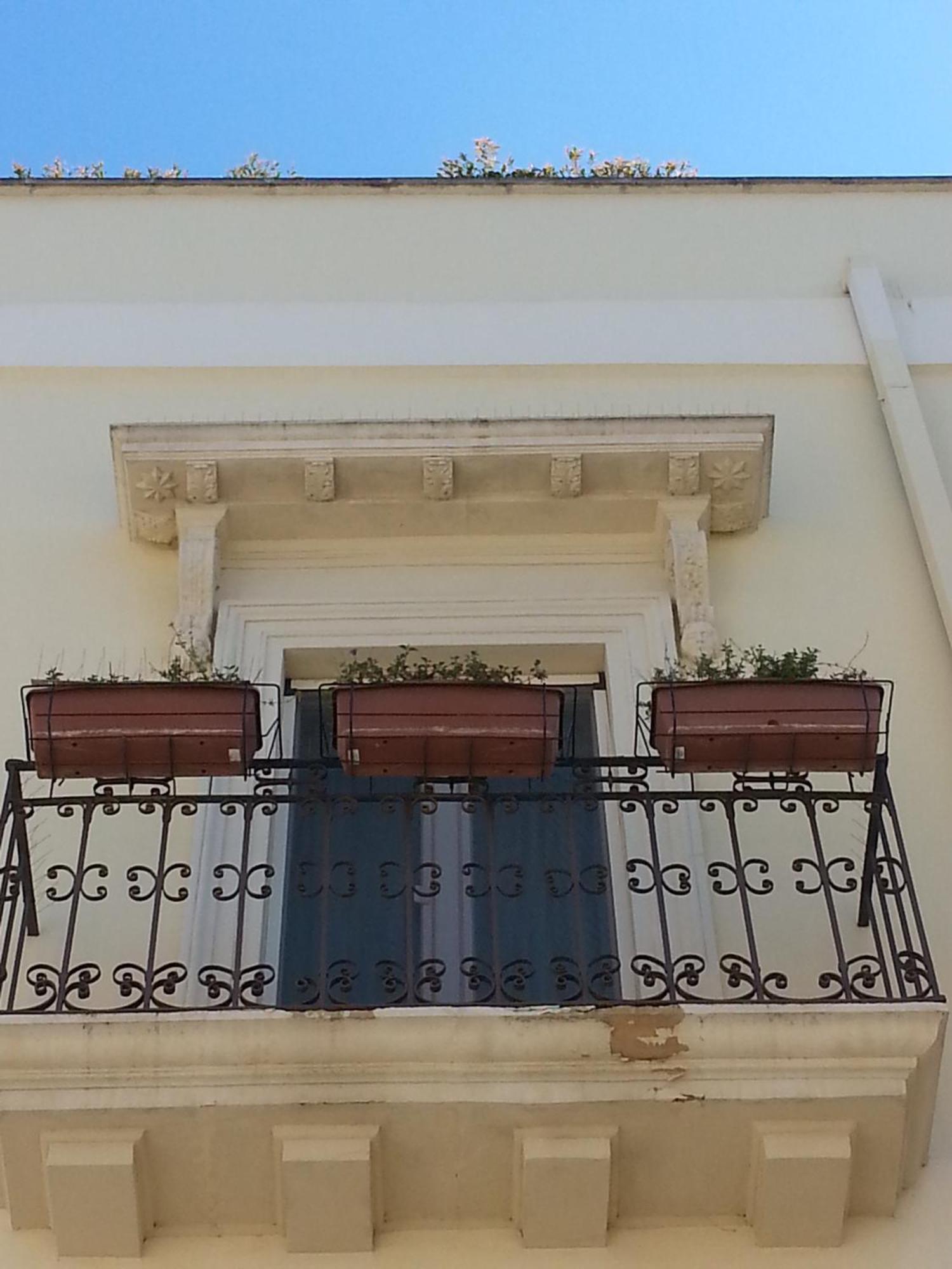 B&B Corte Regina Esther Veglie Exterior photo